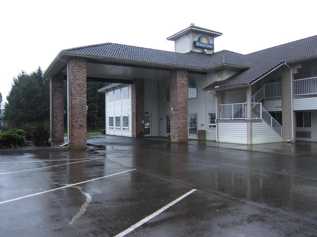 Days Inn By Wyndham Ocean Shores Dış mekan fotoğraf