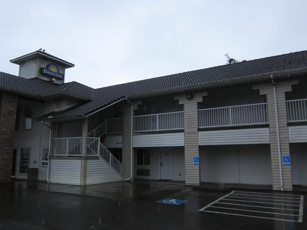 Days Inn By Wyndham Ocean Shores Dış mekan fotoğraf