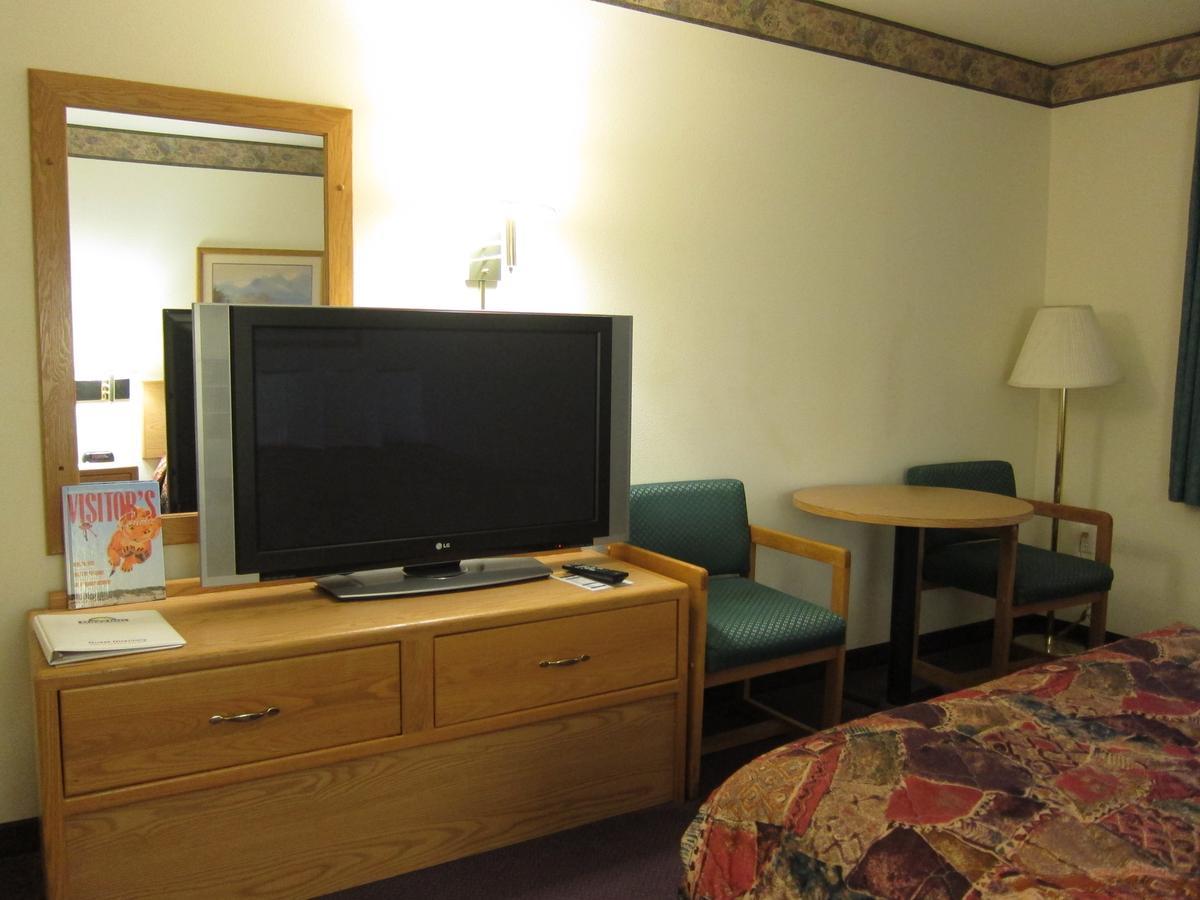 Days Inn By Wyndham Ocean Shores Oda fotoğraf